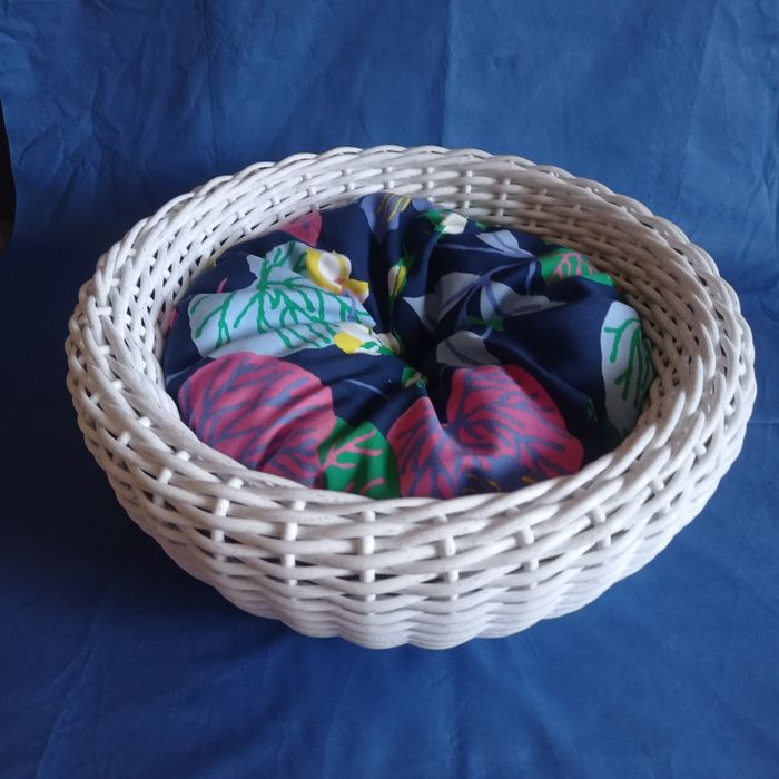 Лежак для котів і собак з поліротангу