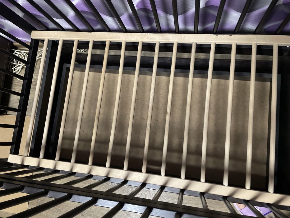 Дитяче ліжко з матрасом