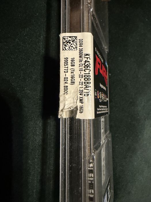 Memoria Ram Kingston Fury Beast RGB 16GB