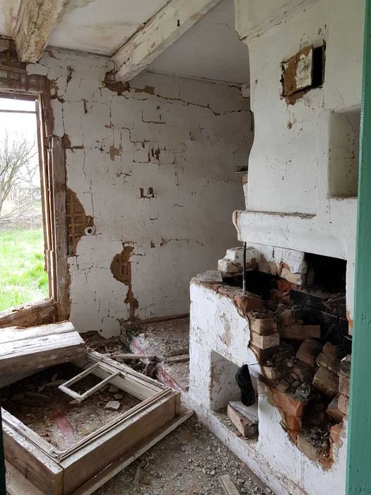 Продажа землі 26,85 соток Загальці + залишки буlинку електрика газ