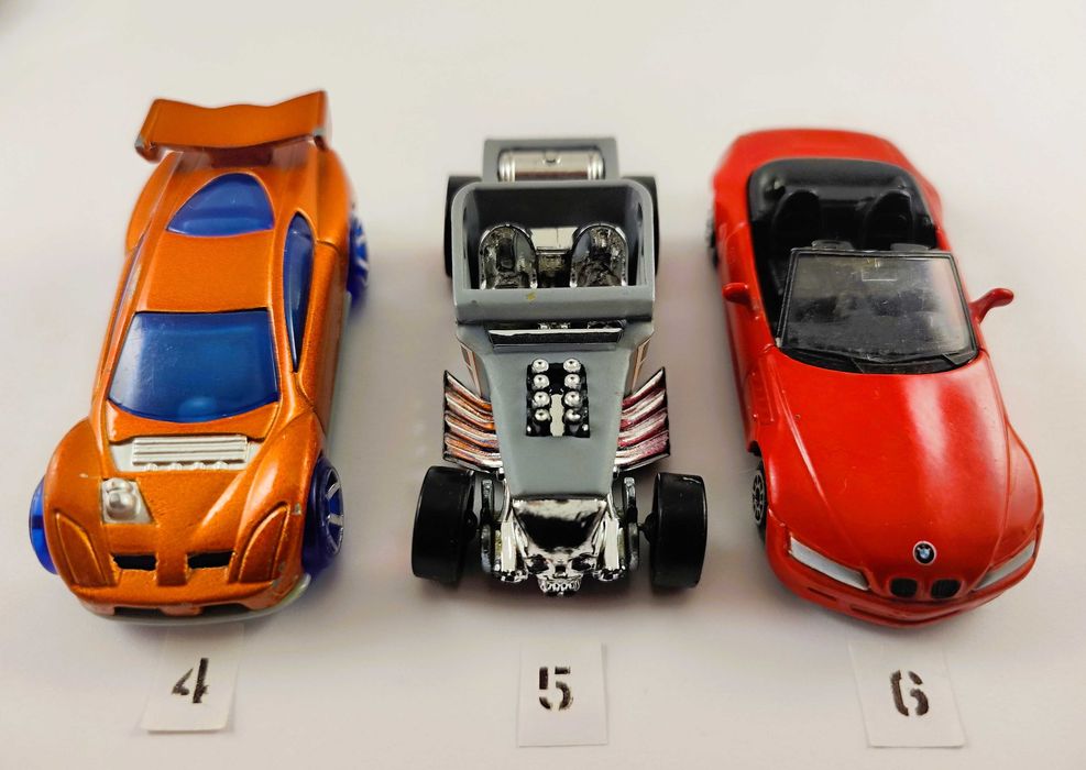 Коллекционные металлические модели машинок Welly, Maisto, Mattel... 99 грн любая