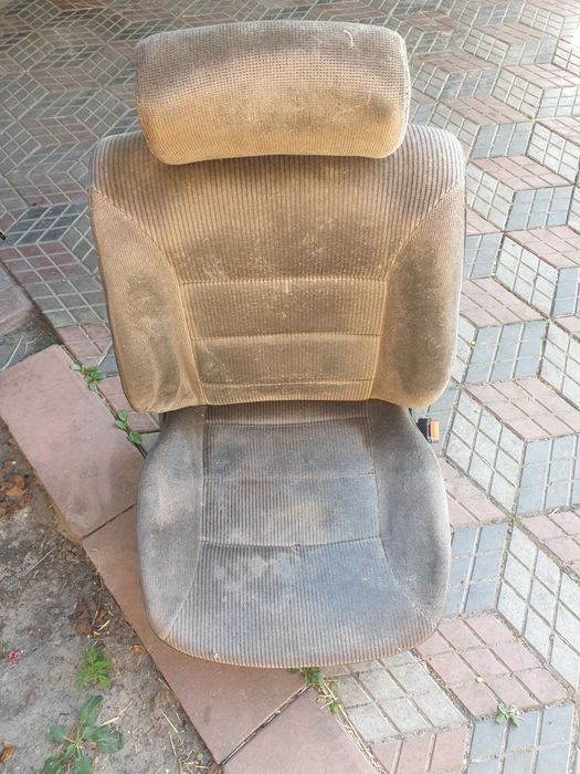 Продам сидіння з авто
