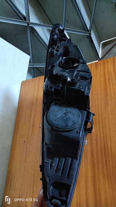 Farol Peugeot 308 ótica direita 2008