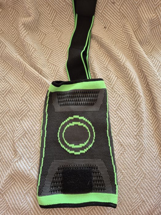 Еластичний бандаж колінного суглоба Knee Support WN - 26