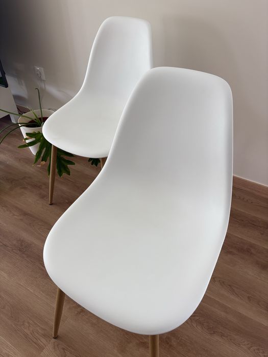 Cadeira para mesa de jantar branca