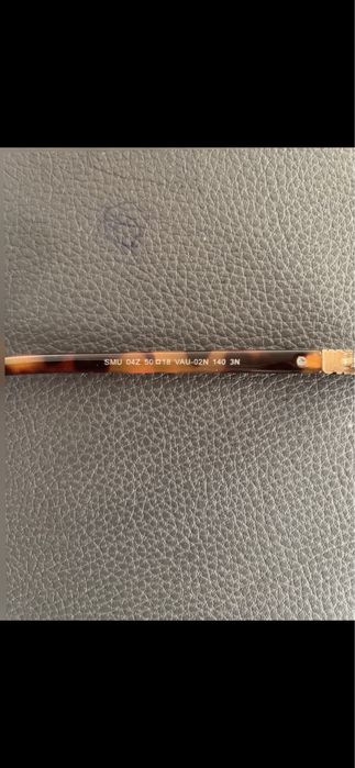 oculos miu miu muito bom estado