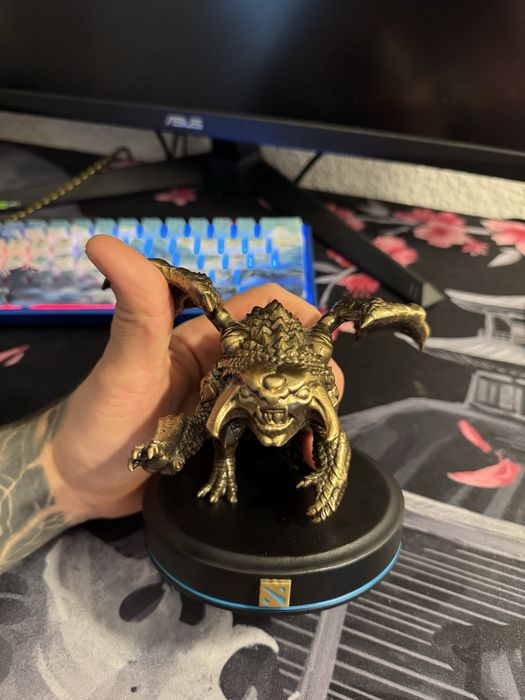 Коллекционная фигурка Baby Roshan (Dota 2, TI7): 5 999 грн