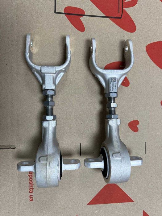 Важелі верхні, нижні задня підвіска - Tesla Model S/X Plaid 2021-2025