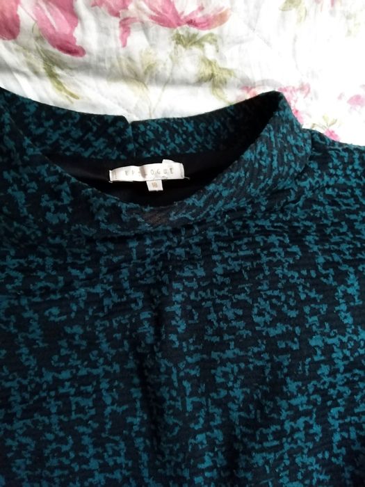 Sukienka. .44 zielona.