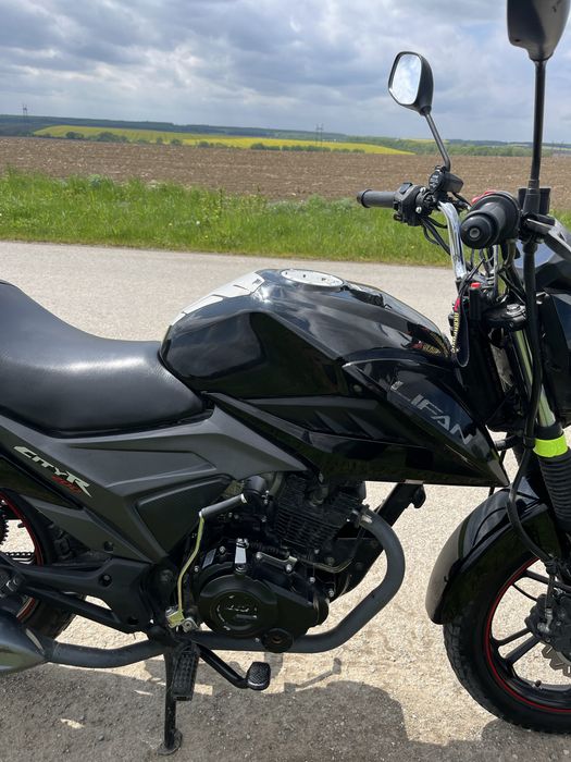 Мотоцикл Lifan cityr 200