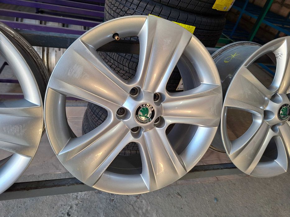 Диски Skoda 5/112 R17 7J ET45.