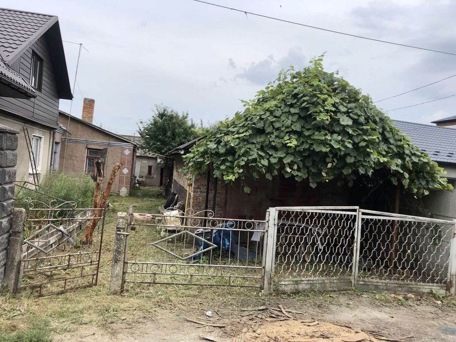 Продам будинок в Луцьку