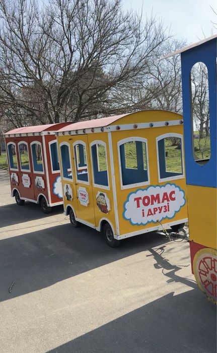 Продам детский поезд детский паровозик