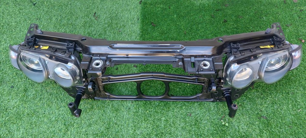 Frente Chapa e óticas xénon originais para bmw E46 compact