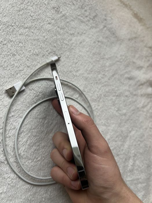 Продам IPhone 12 Pro Max Neverlock