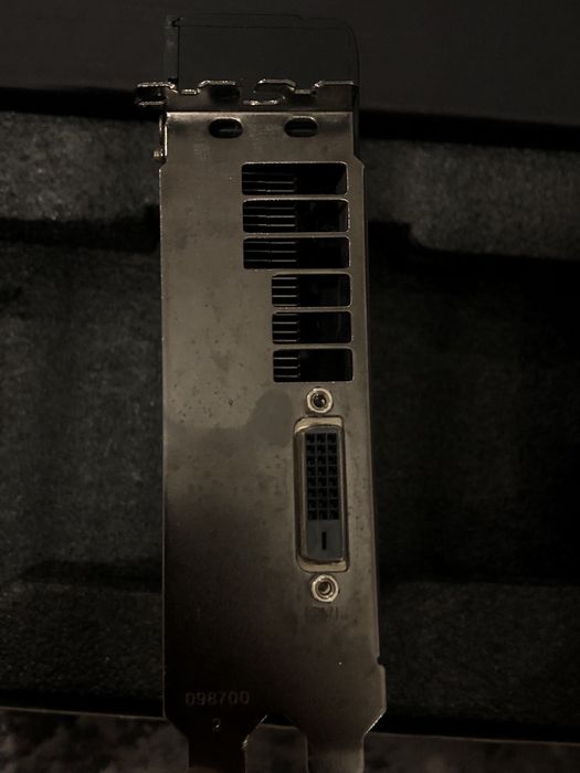 Відеокарта rx 470 4gb опис !