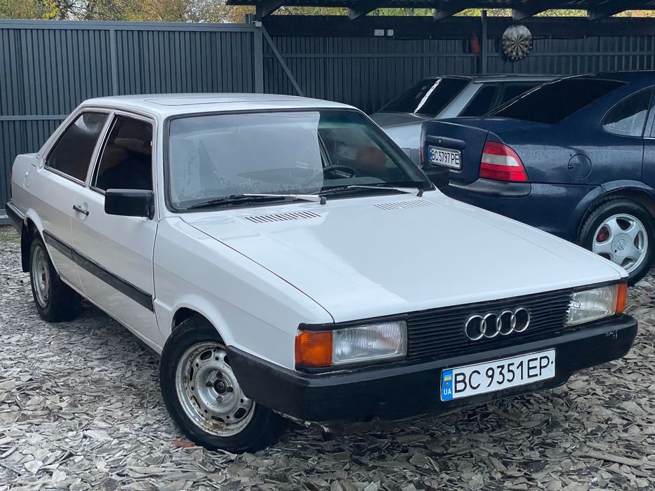Audi 81 СЕДАН КУПЕ газ-бензин