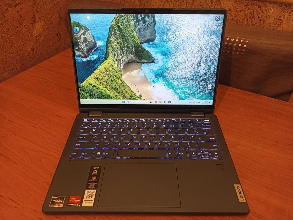 Lenovo Yoga 6 13alc7 ryzen 5 5500u 512/8 Windows 11 13.3" Refurbished