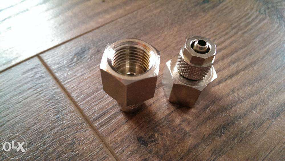 Złączka prosta skręcana wąż 6/4mm, gwint wew 1/4" pneumatyka
