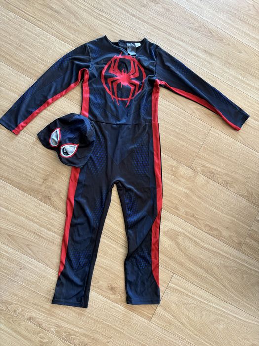 Strój spider man czarny 122/128