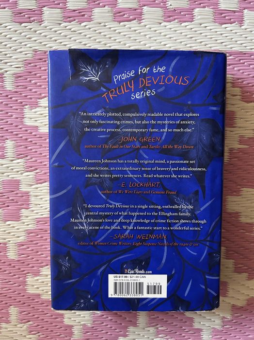 Truly Devious | Maureen Johnson | Inglês | HARDCOVER (Portes Incl.)