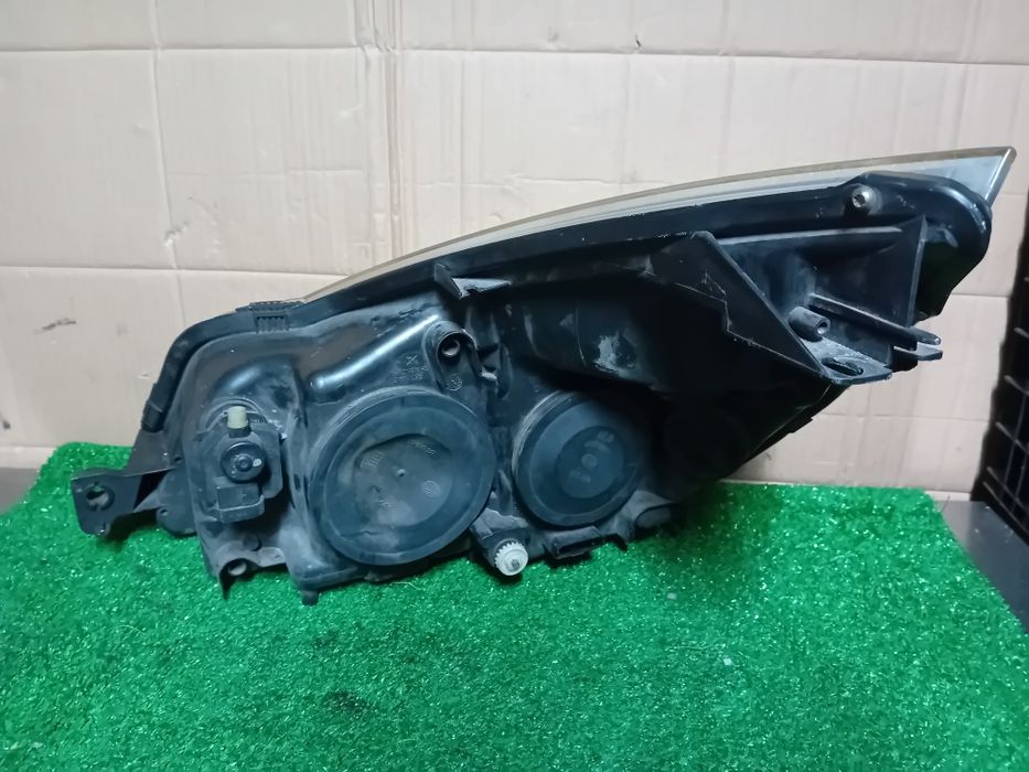 Farois renault scenic  ano 2005
