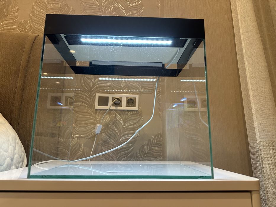 Продаю акваріум 35 літрів