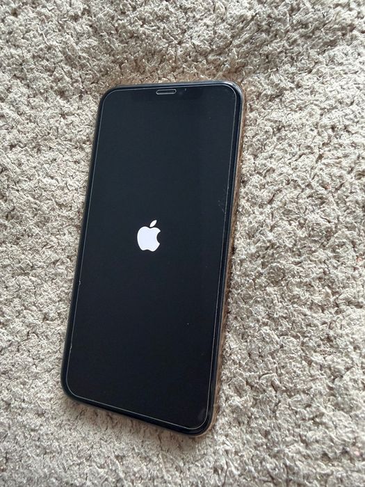 Sprzedam iphone 11 pro