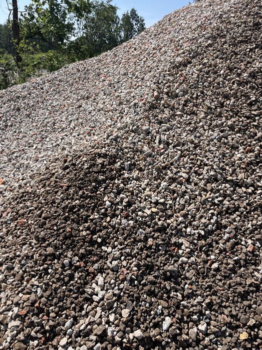 Kamień, kruszywa drogowe, przekrusz betonowy, gruz