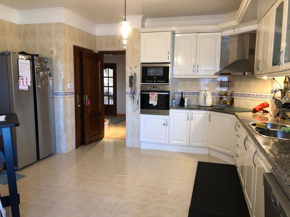 Apartamento t2 Massama Norte