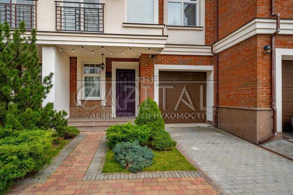 Таунхаус з терасою/газ/на березі річки/КМ Сонячний Луч, Козин