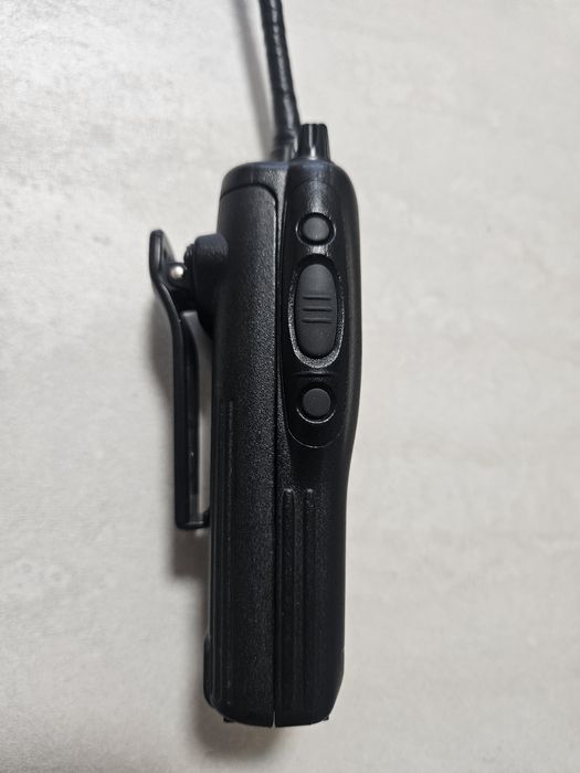 Радіостанція ICOM IC-F21