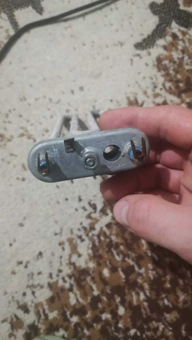 Продам нагреватель для сложного электрического устройства.