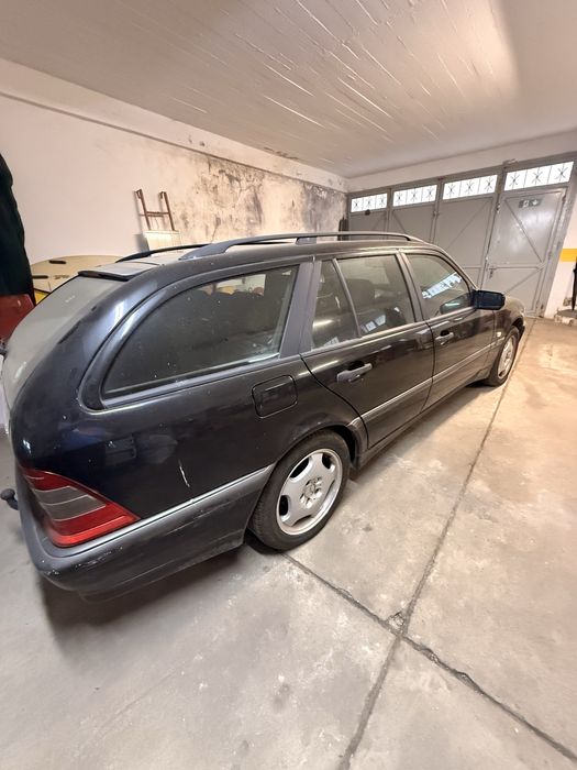Mercedes-Benz 220 – 1999 — photo 2
