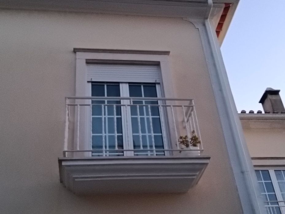 Janelas e porta de entrada