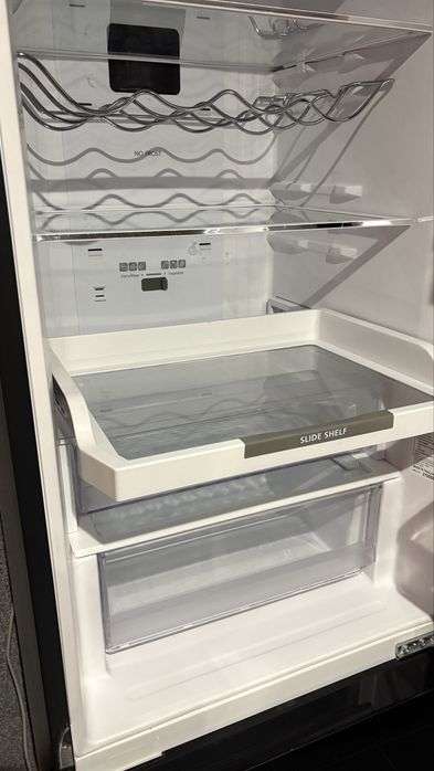 Lodówka HITACHI R-BGX411PRU0 (GBK) noFrost czarna wysoka szklany front