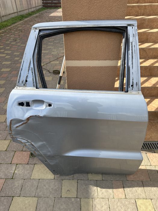 Grand Cherokee Limited 2014 Двері задні праві