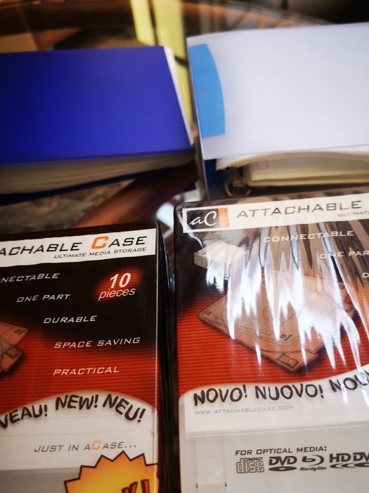 Caixas e protecções para cds e dvd