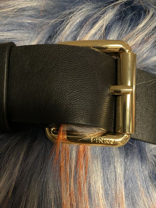 Szal damski futrzany marki Pinko Unikat