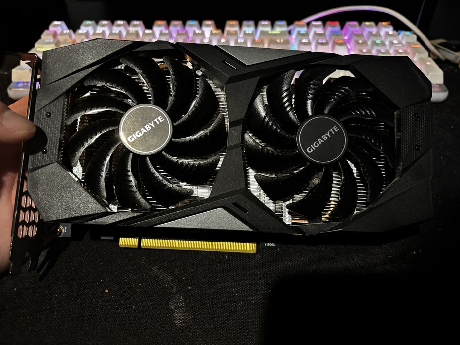 Karta graficzna RTX 1660