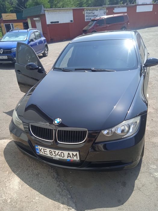 BMW-е90,318i..2006 г.