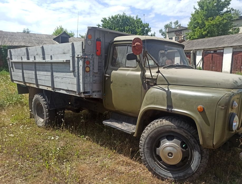 Продам Газ 52 бортовий