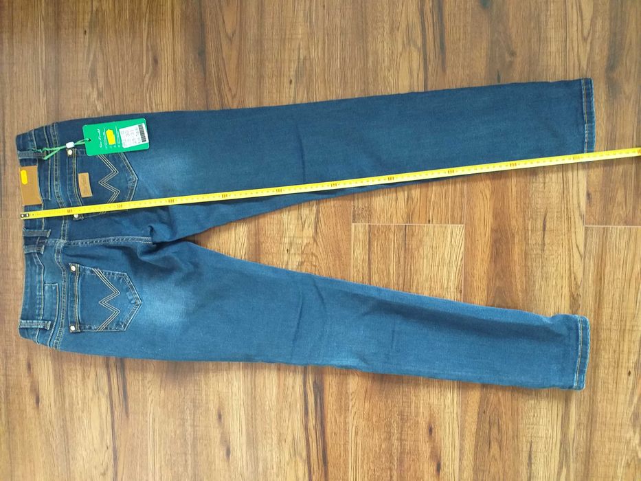 NOWE Dżinsy jeansy r.30 NOWE z metką