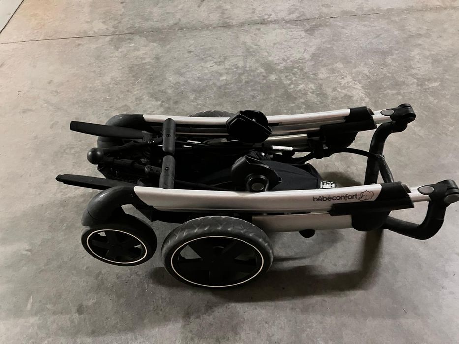 Carrinho de bebé