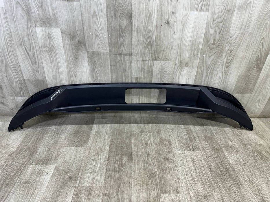 Бампер задний VW Golf 7 / 2016 - 2020 г. \ Спойлер диффузор 5G6807568R