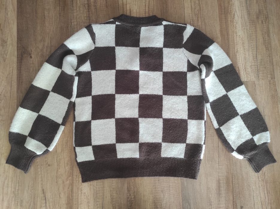Sweter dziewczęcy w kratę