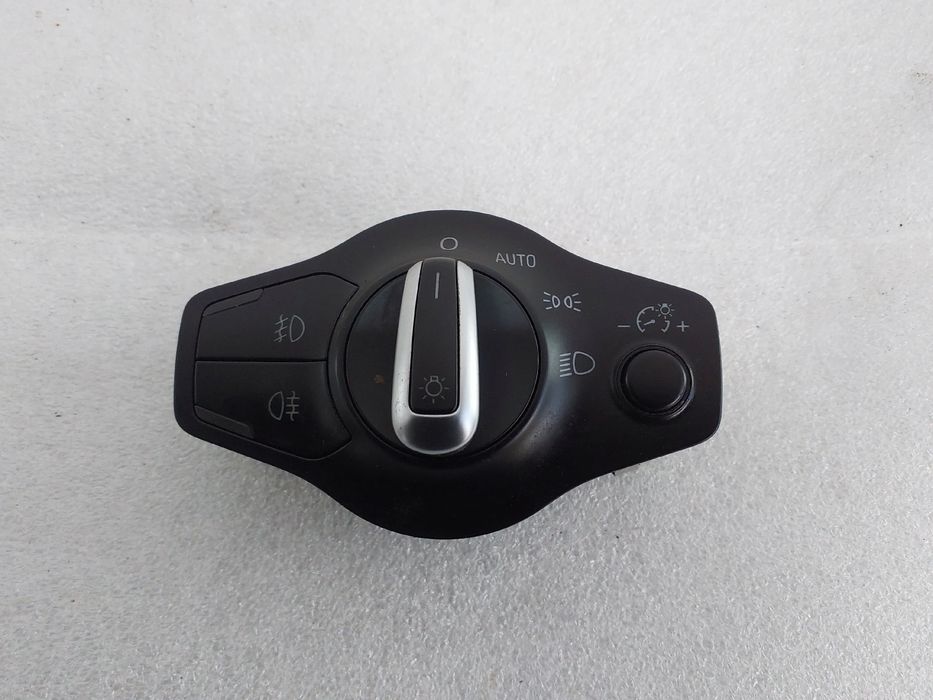 Manípulo de luzes AUDI Q5 (8R)