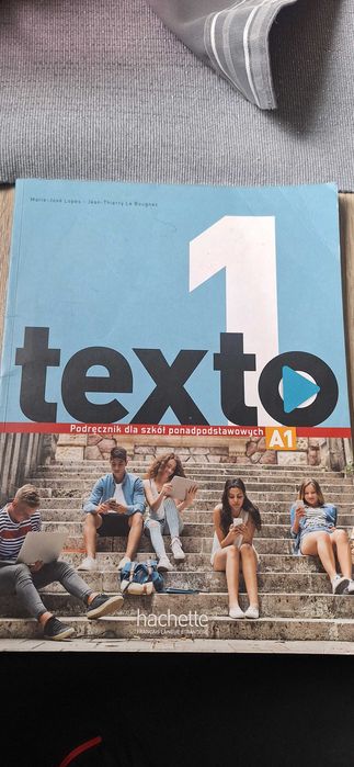 Podręcznik texto 1