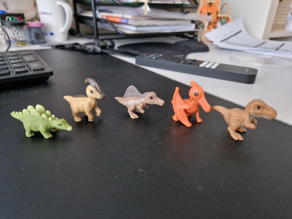 Dinozaury kinder natoons