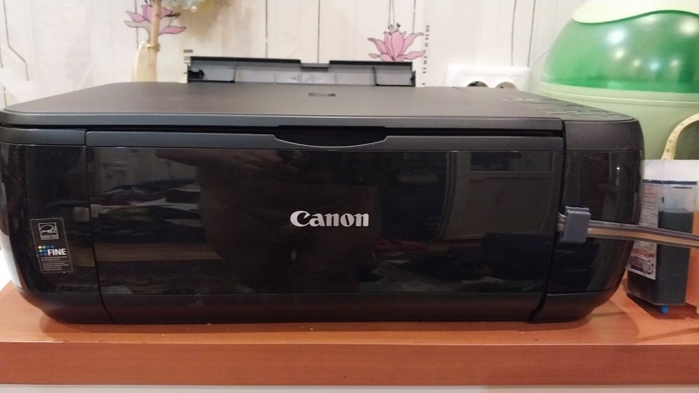Продам  Принтер-сканер-ксерокс Canon Pixma MP 280. В отличном рабочем состоянии